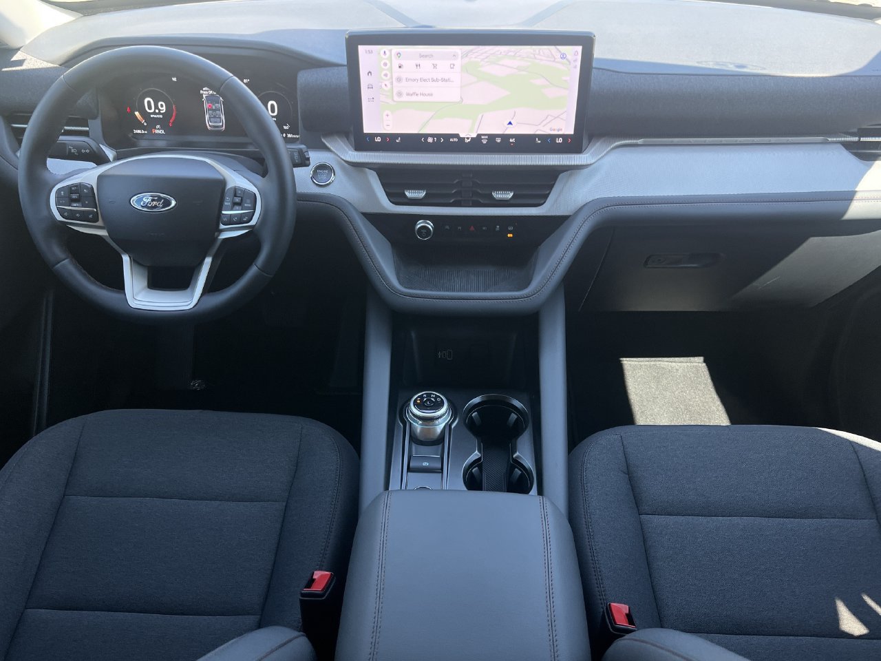 New 2026 Ford Explorer Active RWD image 2