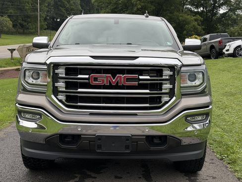 Used 2017 GMC Sierra 1500 SLT w/ SLT Premium Package AWD/4WD image 3