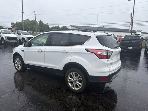 Used 2018 Ford Escape SE AWD/4WD image 6