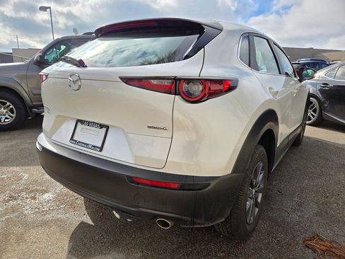 Certified 2023 MAZDA CX-30 AWD 2.5 S image 4
