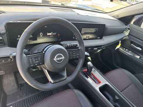 New 2026 Nissan Kicks SR image 15