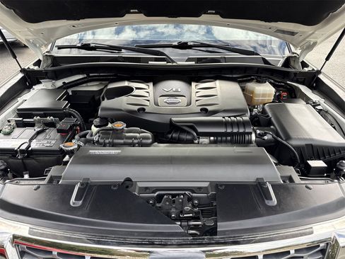 Used 2020 Nissan Armada Platinum w/ Platinum Reserve Package image 39