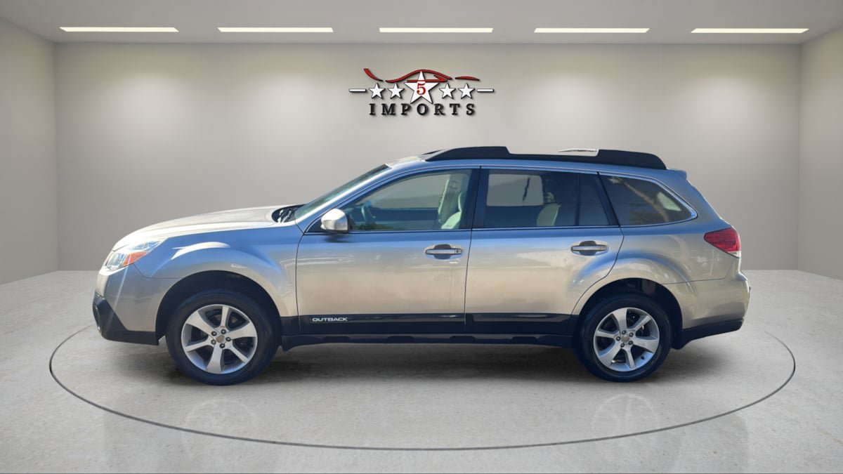Used 2014 Subaru Outback 2.5i Premium w/ Moonroof Package AWD/4WD image 2