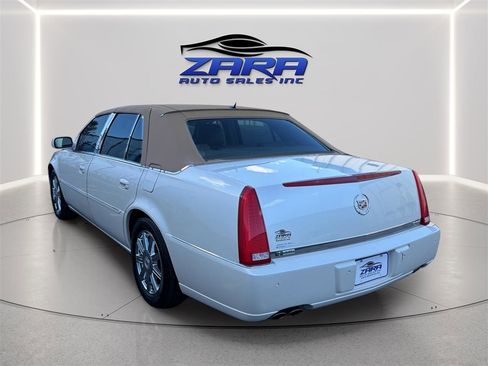 Used 2007 Cadillac DTS Luxury II image 5