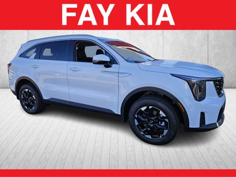 New 2026 Kia Sorento S image 1