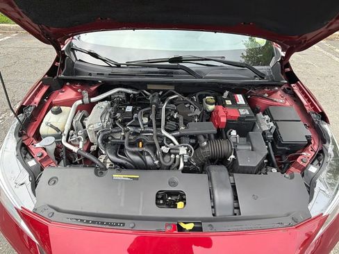 Used 2020 Nissan Sentra SR w/ Electronics Package FWD image 32