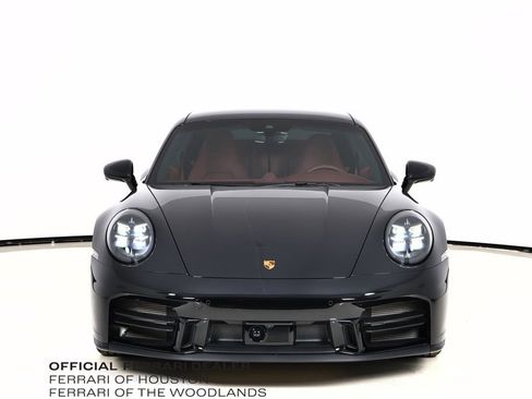 Used 2025 Porsche 911 Carrera image 9