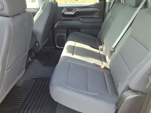 Used 2026 Chevrolet Silverado 1500 LT image 12