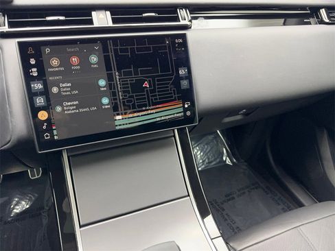 Used 2025 Land Rover Range Rover Velar Dynamic SE image 60