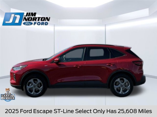 Used 2025 Ford Escape ST-Line Select AWD/4WD image 8