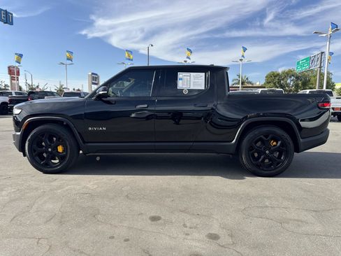 Used 2022 Rivian R1T Adventure AWD/4WD image 8