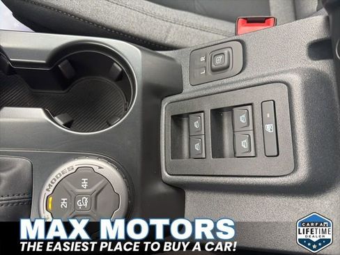 New 2025 Ford Bronco 4-Door image 31