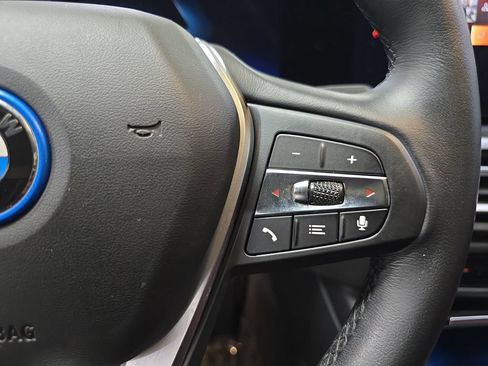 Certified 2023 BMW i4 eDrive35 RWD image 18