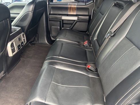 Used 2019 Ford F150 Lariat image 18