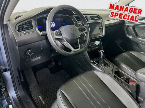 Used 2023 Volkswagen Tiguan SE FWD image 10