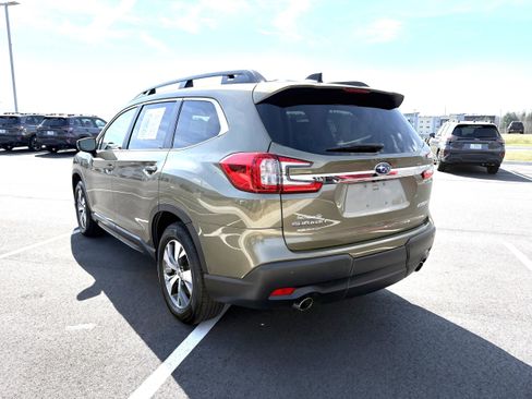 Certified 2025 Subaru Ascent Premium AWD/4WD image 6
