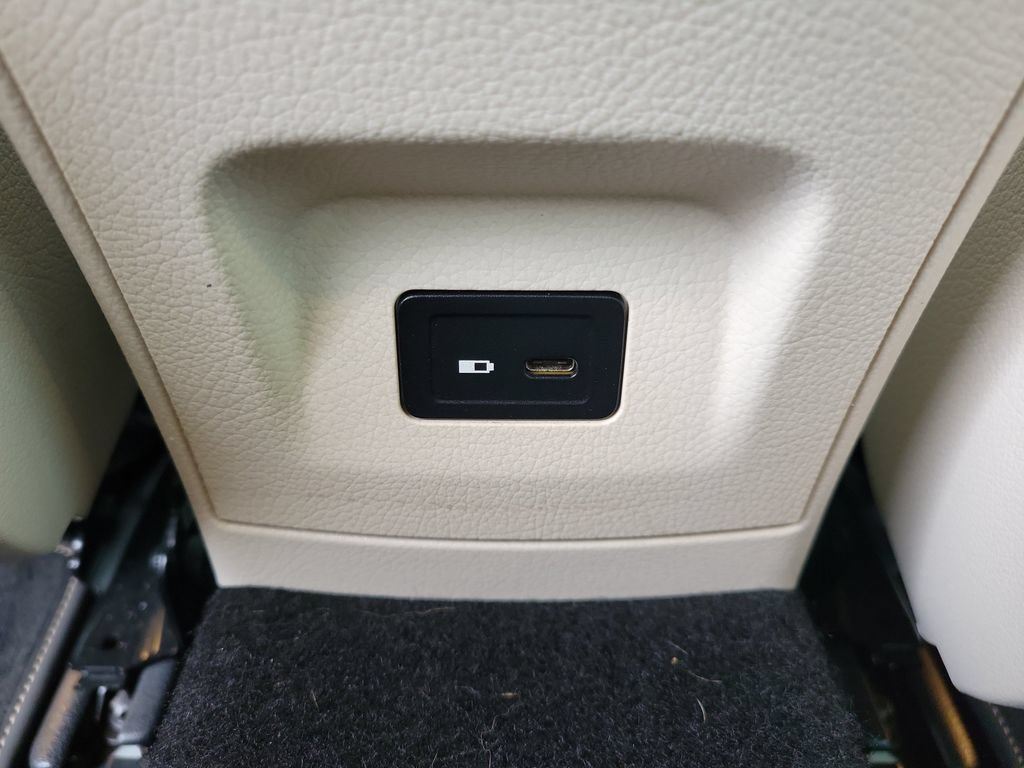 Used 2021 Mercedes-Benz CLA 250 w/ Driver Assistance Package image 15