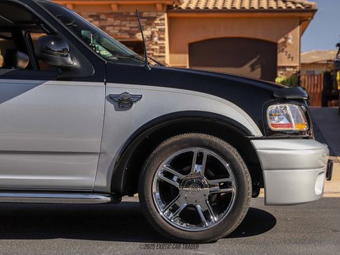 Used 2003 Ford F150 Harley-Davidson image 11