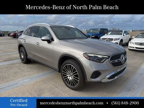 Used 2023 Mercedes-Benz GLC 300 image 3