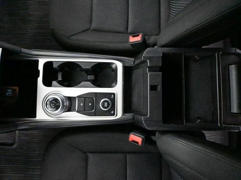 Used 2022 Ford Explorer XLT w/ Class IV Trailer Tow Package image 34