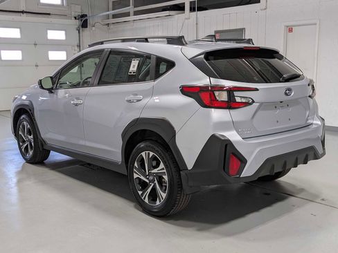 Used 2024 Subaru Crosstrek 2.0i Premium AWD/4WD image 10