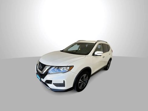 Used 2019 Nissan Rogue SV w/ Premium Package AWD/4WD image 4