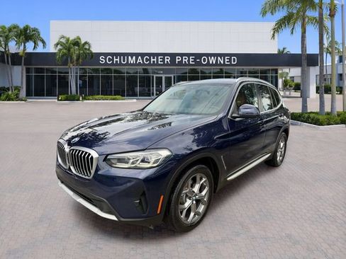 Used 2024 BMW X3 sDrive30i w/ Premium Package RWD image 3