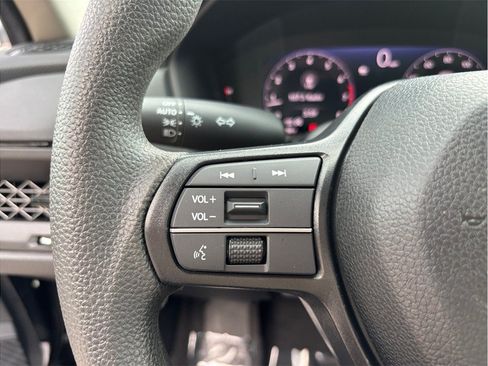 Used 2025 Honda Accord LX image 21