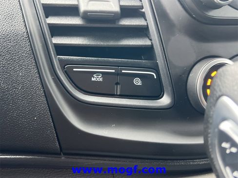 Used 2025 Ford Transit 250 148 Medium Roof image 8