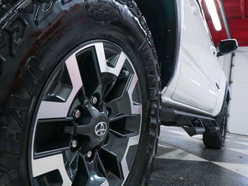 Used 2023 Toyota Tacoma TRD Off-Road image 37