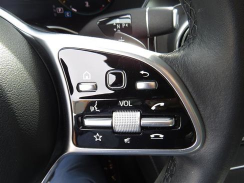 Certified 2021 Mercedes-Benz GLC 300 GLC 300 4MATIC image 12