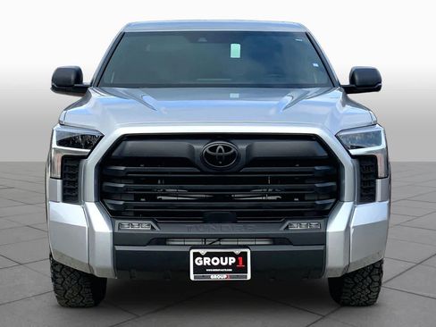 Used 2026 Toyota Tundra SR5 AWD/4WD image 4