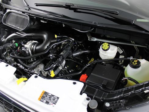 Used 2024 Ford Transit 350 XLT image 12