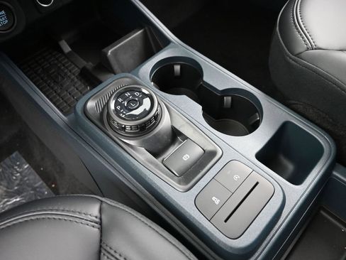 New 2025 Ford Maverick Lariat w/ Black Appearance Package image 21