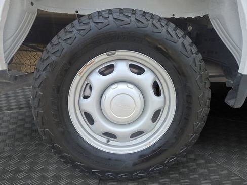 Used 2022 Ford F150 XL w/ Equipment Group 101A High AWD/4WD image 36