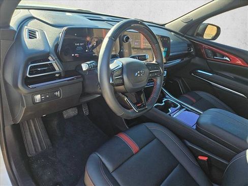 Certified 2024 Chevrolet Traverse RS image 13