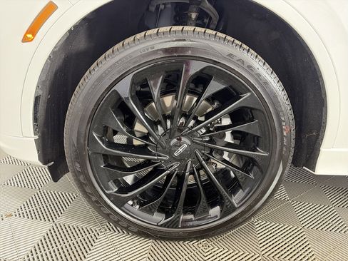 Used 2026 Lincoln Aviator Reserve w/ Jet Appearance Package AWD/4WD image 14