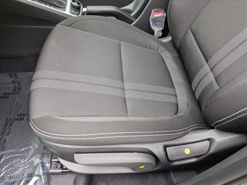 New 2026 Hyundai Venue SEL FWD image 4