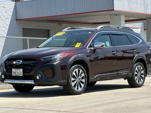 Used 2024 Subaru Outback Touring XT AWD/4WD image 7