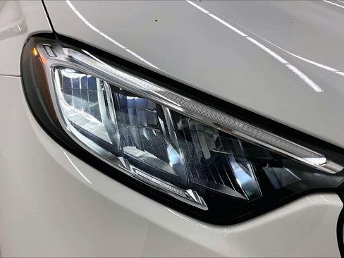 New 2026 Mercedes-Benz GLC 300 image 13