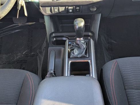 Used 2018 Toyota Tacoma SR5 image 16