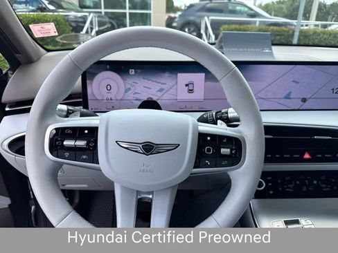 Used 2026 Genesis GV70 2.5T Advanced AWD/4WD image 4