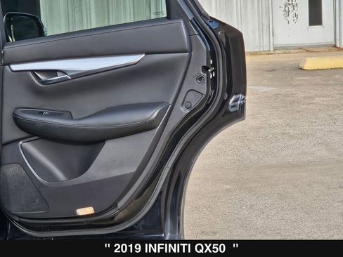 Used 2019 INFINITI QX50 Essential w/ Protection Package image 25