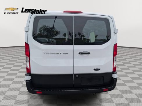 Used 2024 Ford Transit 250 Low Roof w/ Exterior Upgrade Package RWD image 4