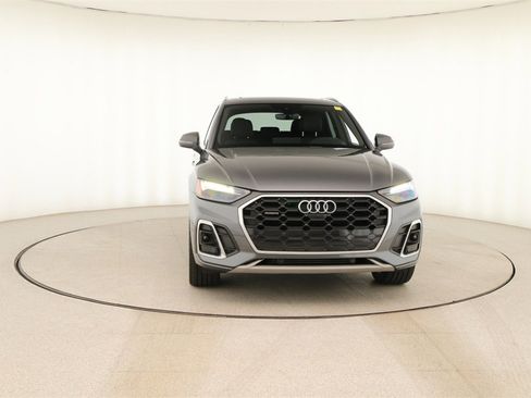 Certified 2022 Audi Q5 2.0T Premium Plus w/ Premium Plus Package image 11