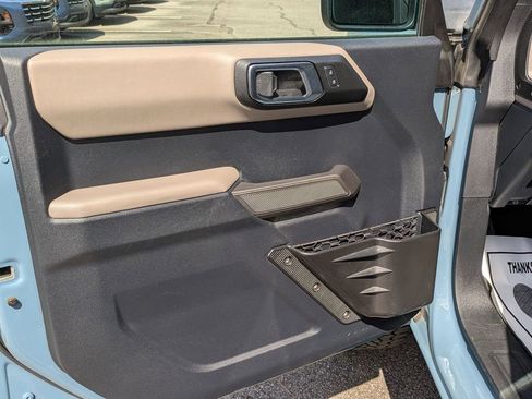 Used 2022 Ford Bronco Wildtrak image 13