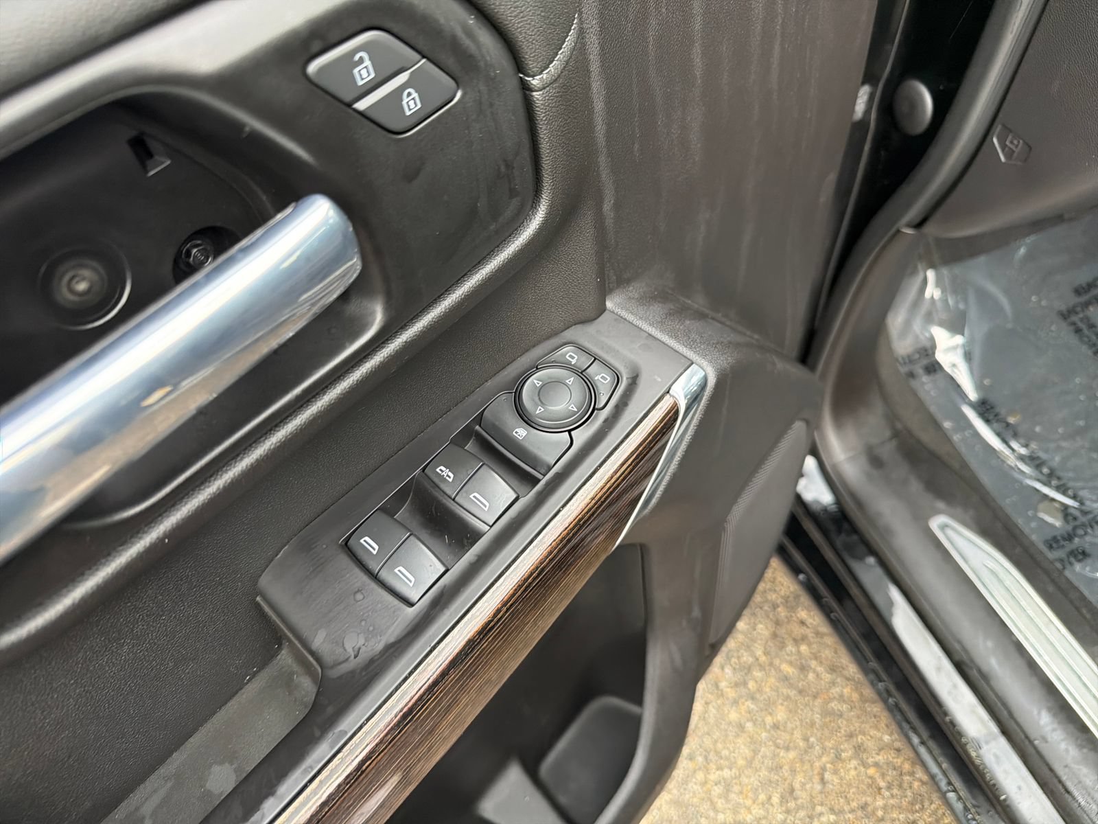 Used 2021 GMC Sierra 1500 Elevation AWD/4WD image 13