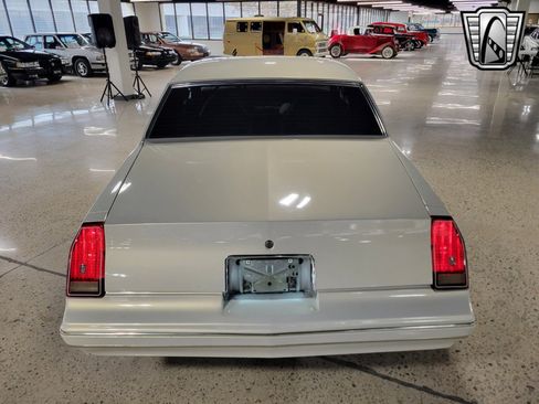 Used 1987 Chevrolet Monte Carlo LS image 3