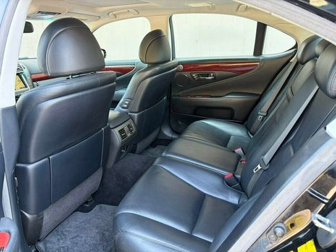 Used 2007 Lexus LS 460 RWD image 15
