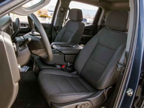 Used 2022 Chevrolet Silverado 1500 Custom image 12